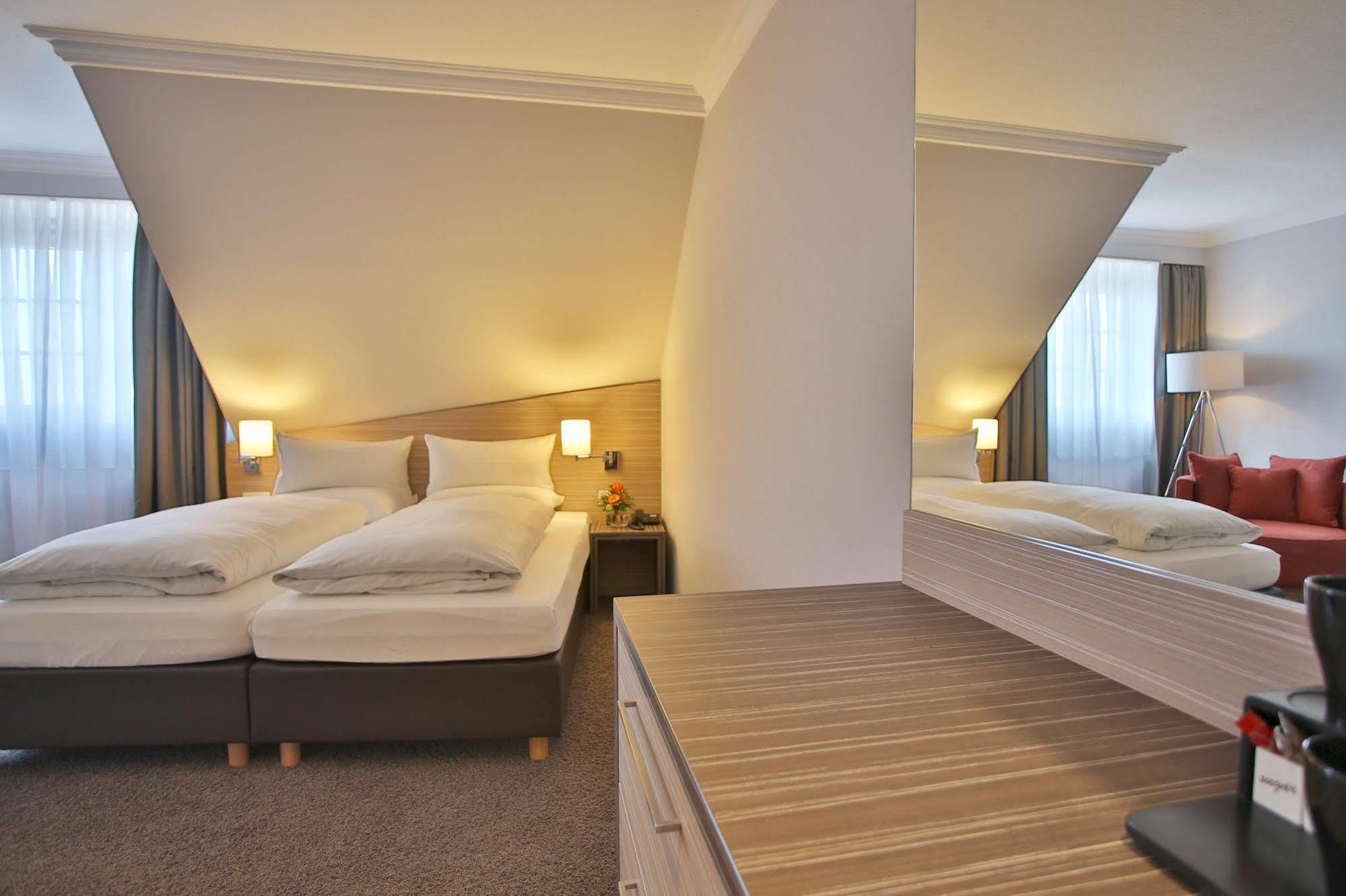 Boutiquehotel Myn Utspann Husum  Exterior foto